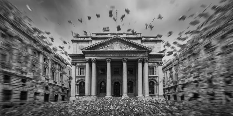 UK Central Bank Pauses Rate Cuts With Narrow Vote Before Autumn Budget post image